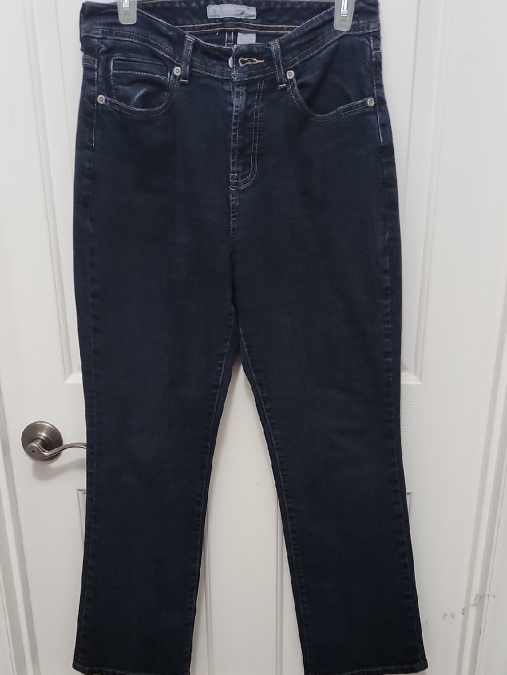 CHICO'S women’s Boot Cut Jeans in Dark Indigo